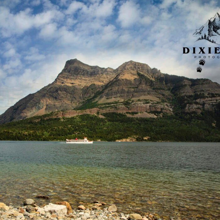 Lnternational Boat Waterton Lakes